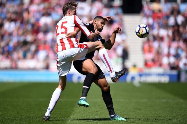 比赛的严峻 比赛的严峻