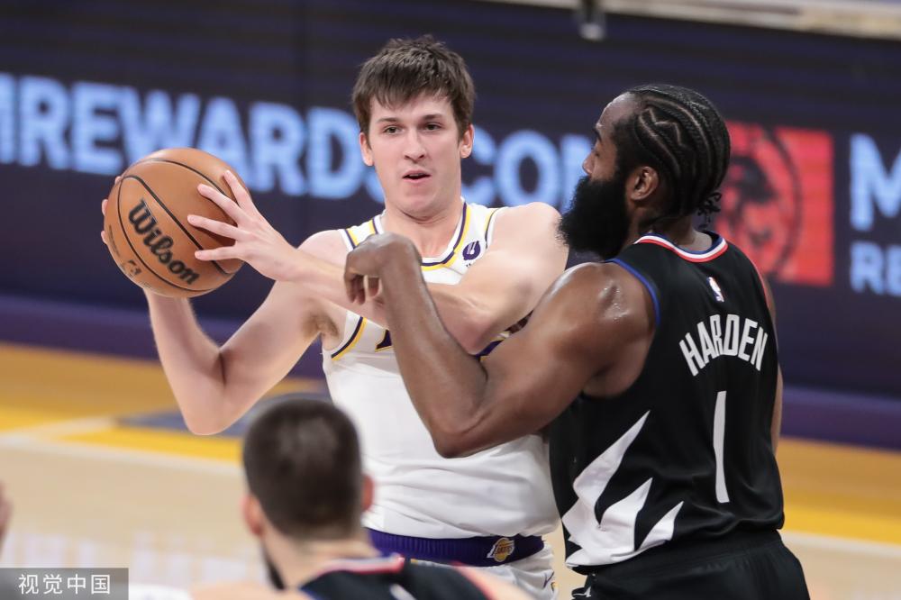 竭力为球队 竭力为球队